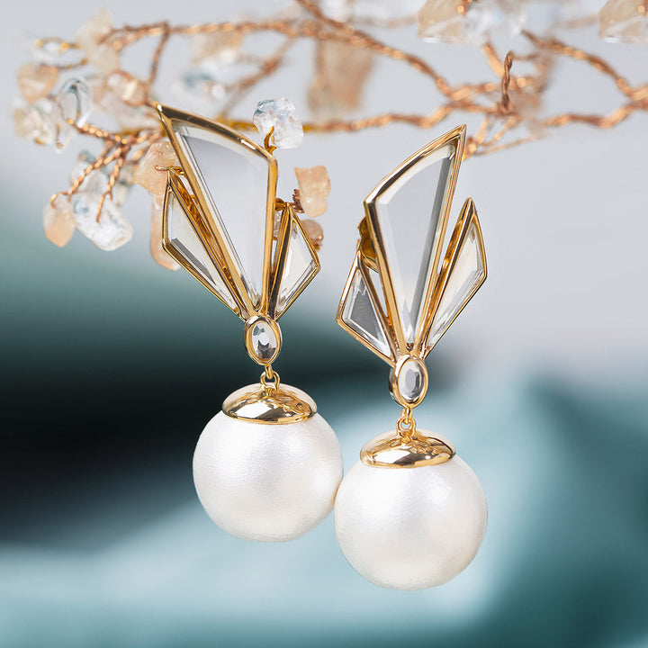 Demi Goddess Irregular Mirror and Pearl Stud Earrings
