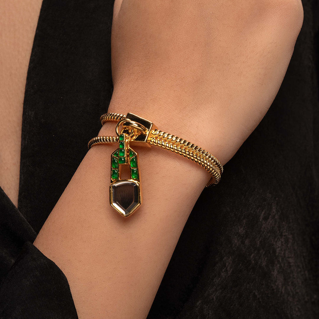 Flash Hydro Emerald Zip Cuff