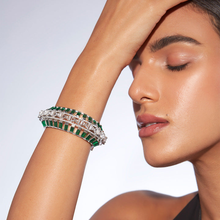 Amalfi 925 Silver Emerald Hydro Cuff - Isharya | Modern Indian Jewelry