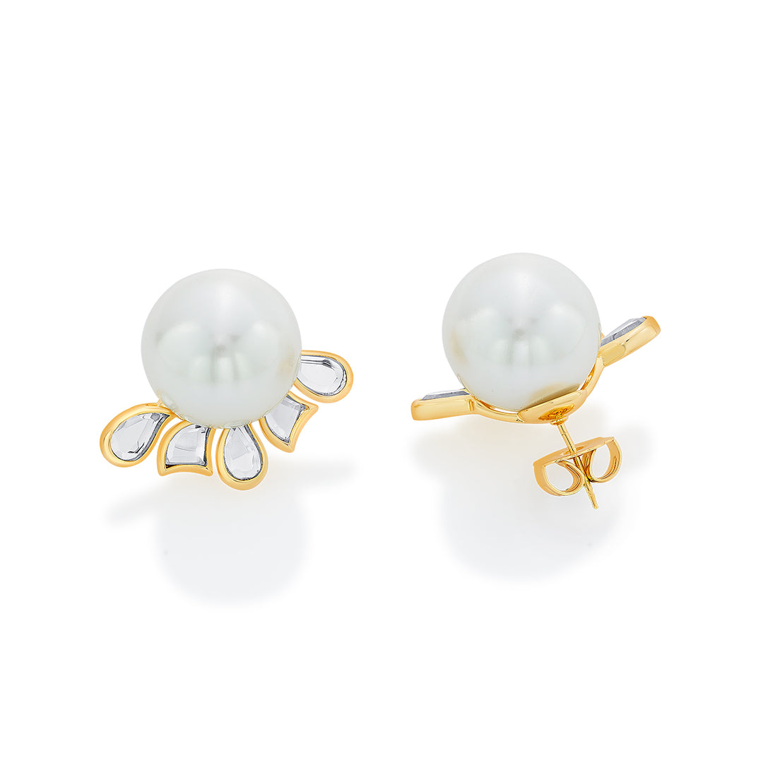 Amara Pearl Flower Earrings
