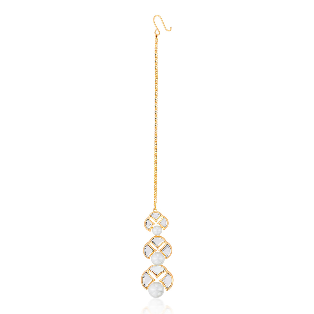 Amara Mirror Pearl Maangtikka