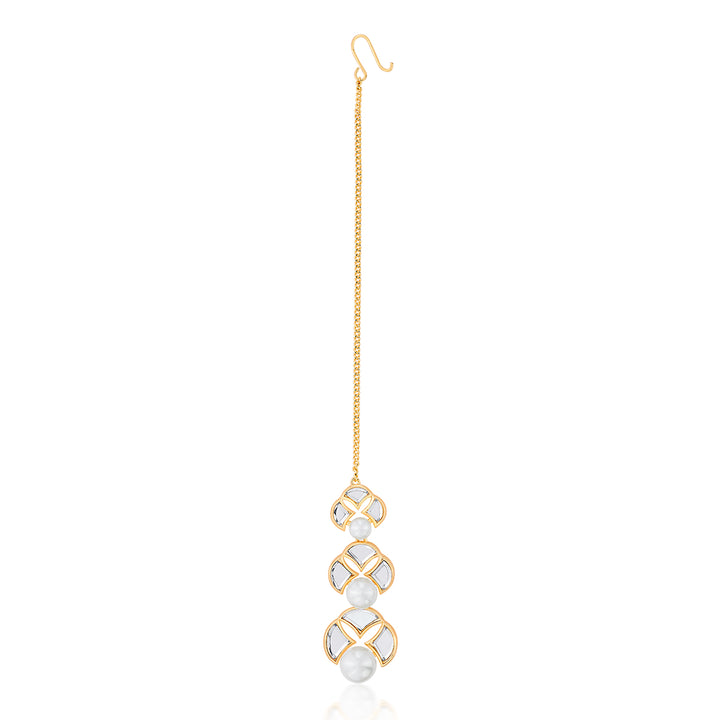 Amara Mirror Pearl Maangtikka