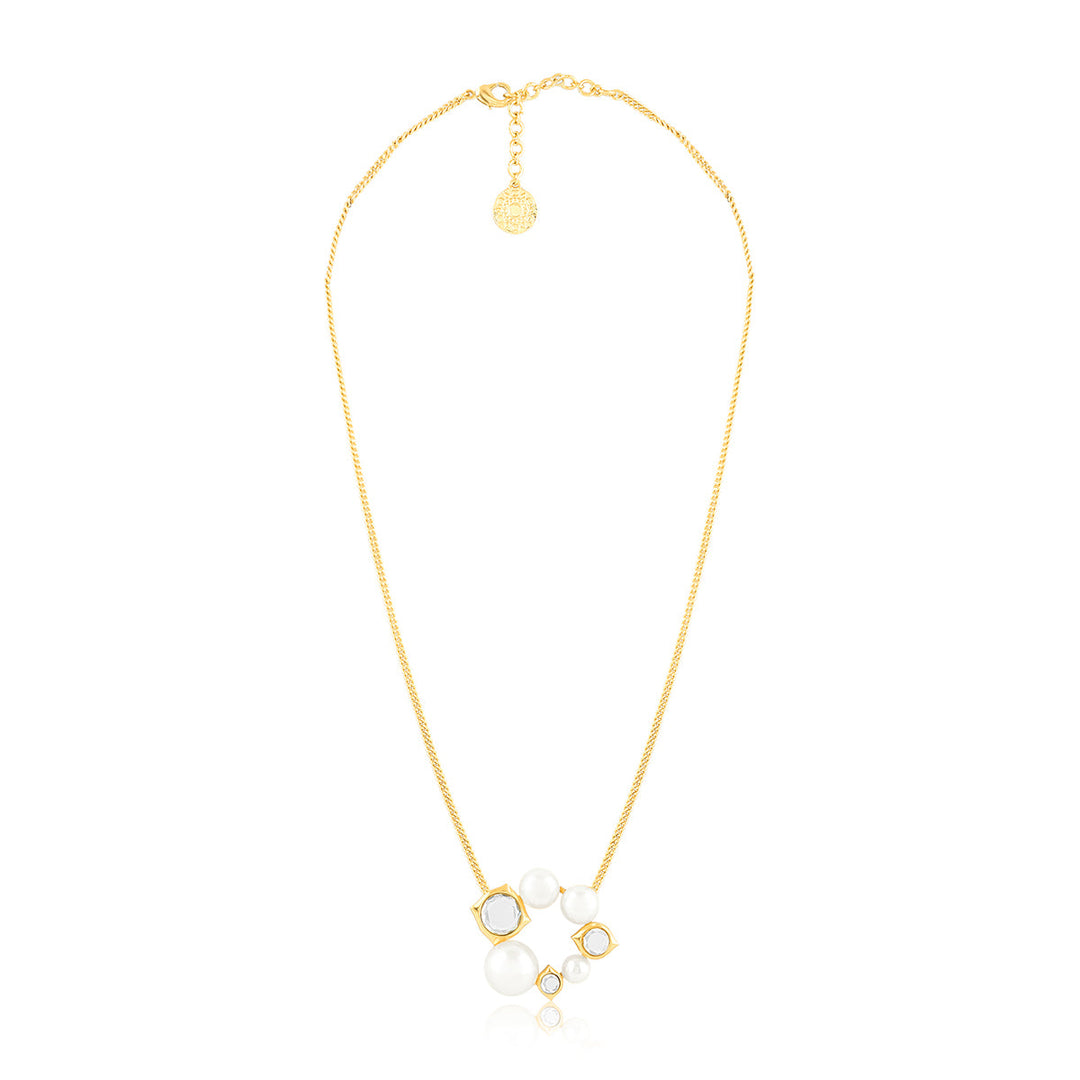 Perla Circle Necklace