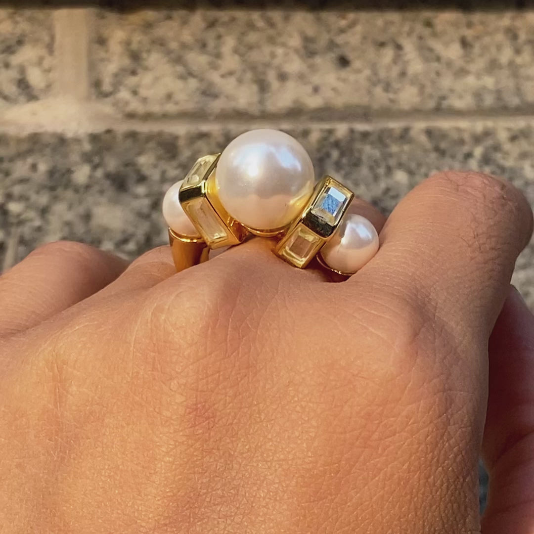 Amara Mirror Pearl Ring
