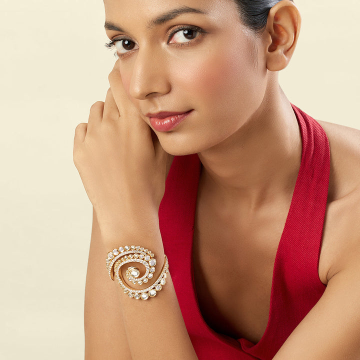 Estrela Cuff Bracelet 