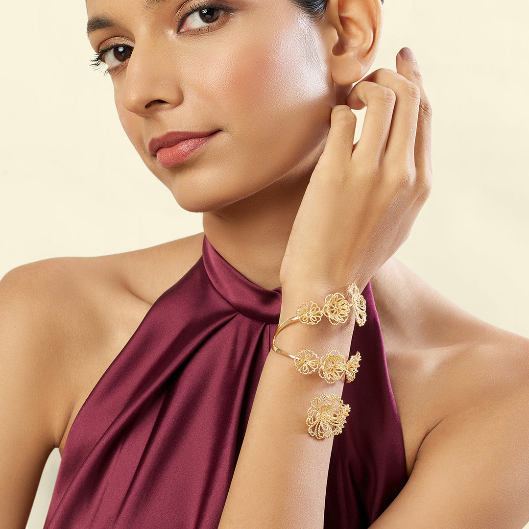 Branco Wrap Around Bracelet 