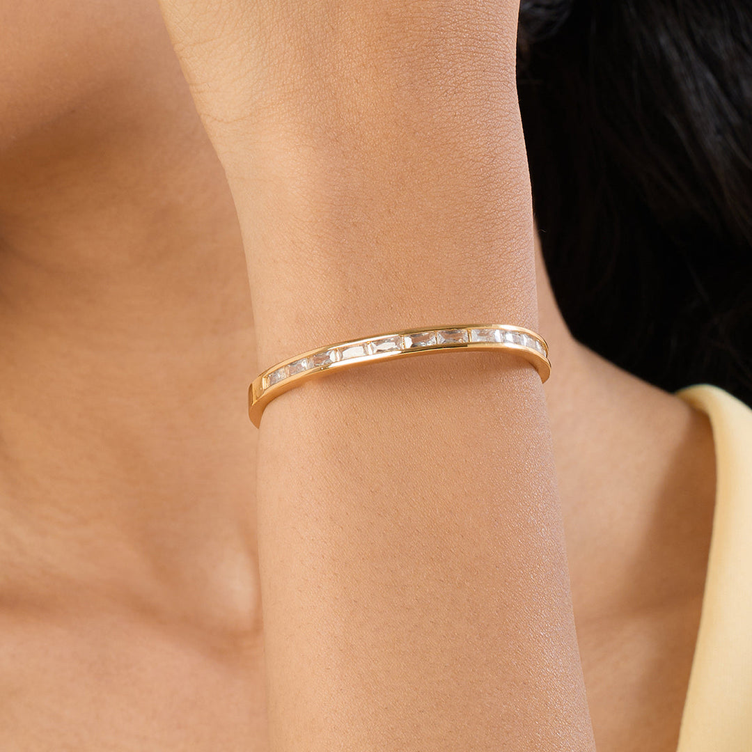 The Tale Yellow Wristwear