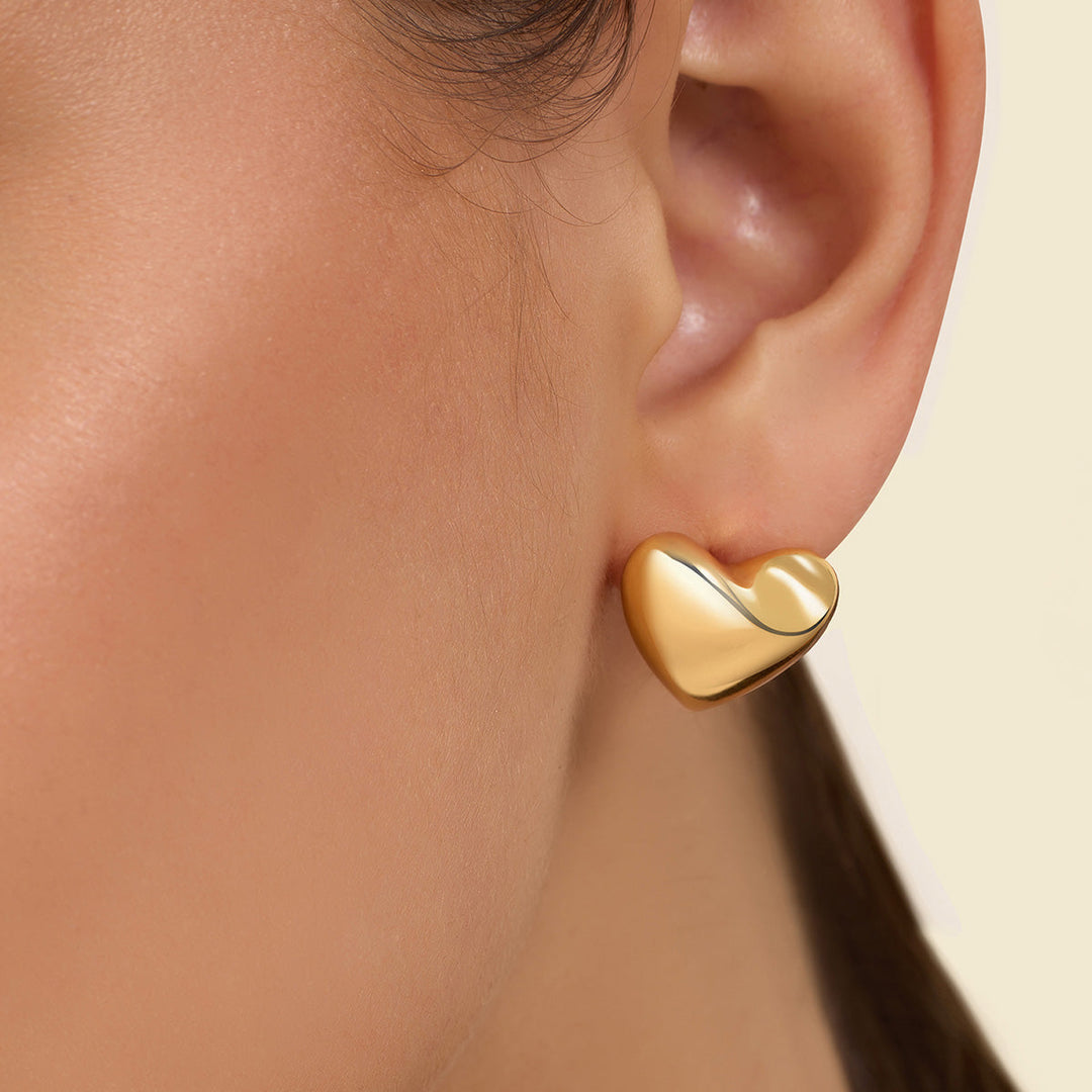 Mini Gold Heart Studs 