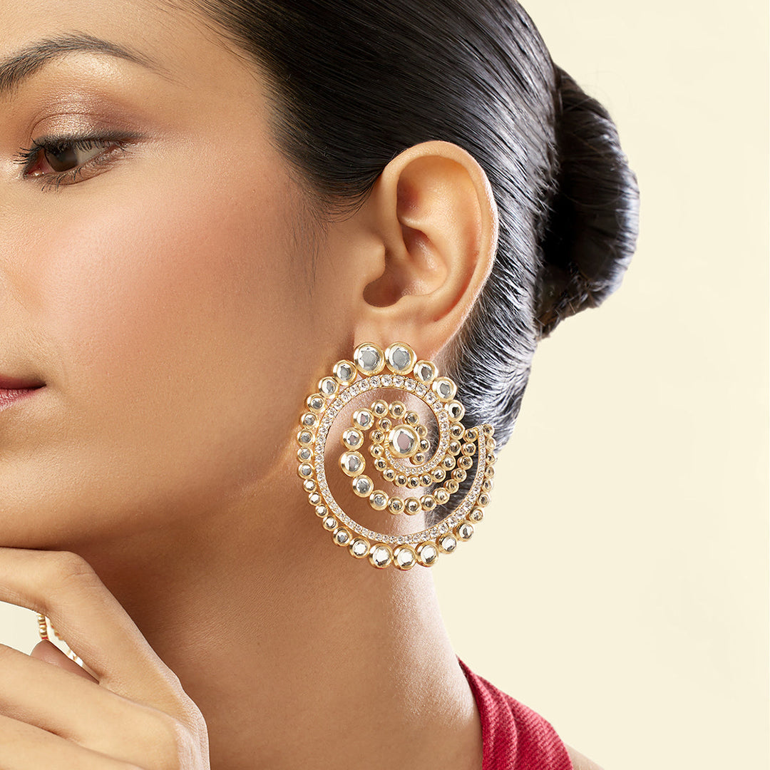 Rendado Statement Studs 
