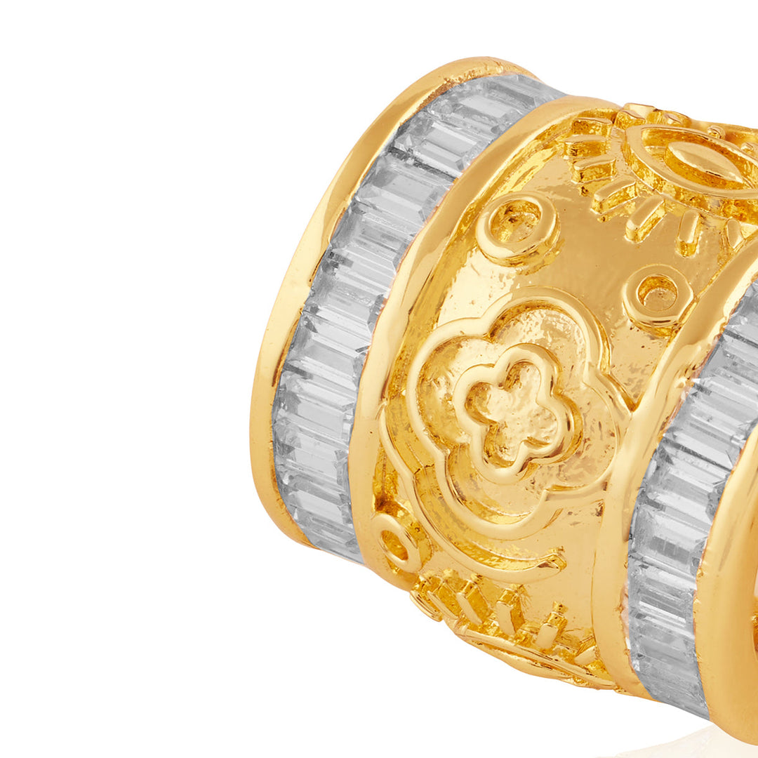 Charmstorm Huggie Hoops 