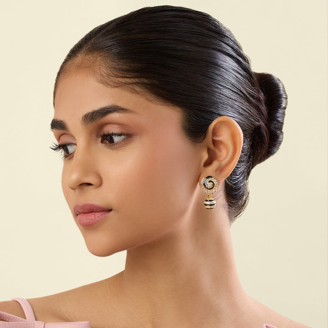 Fridae Danglers In 18Kt Gold Plated