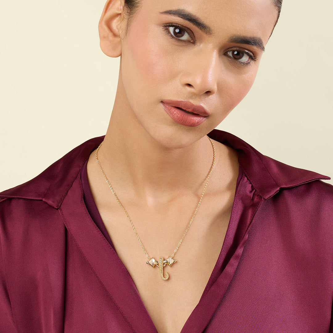 Eli Pendant Necklace 