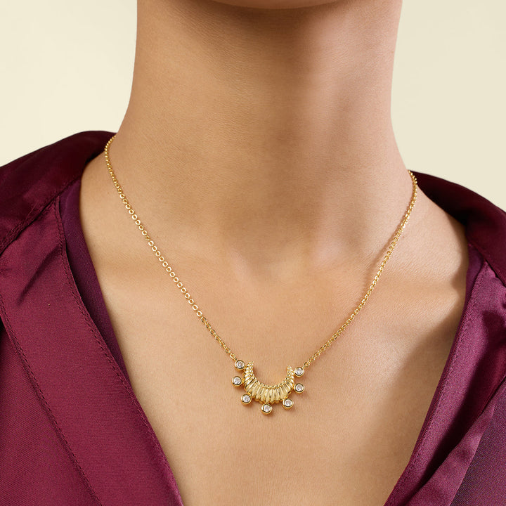 Oraya Pendant Necklace 