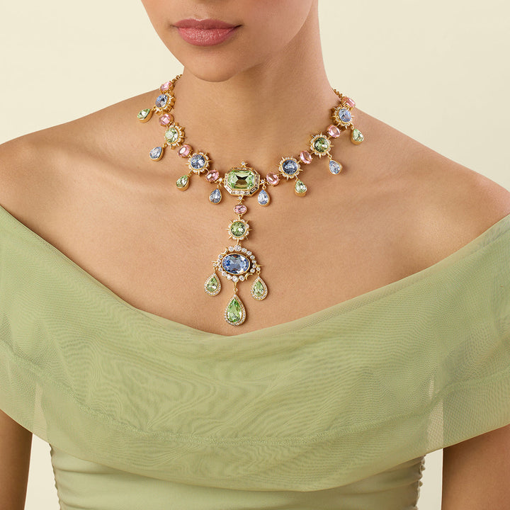 Empressa Statement Necklace