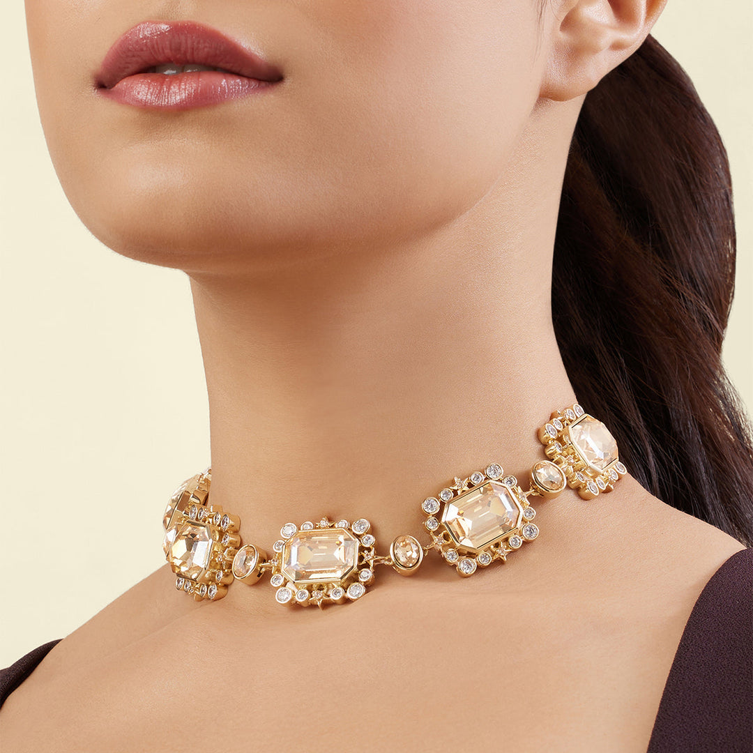 Orbitra Choker Necklace 