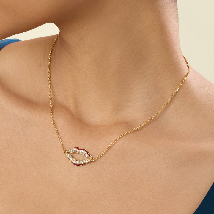 Skylaire Lip Pendant Necklace In 18Kt Gold Plated