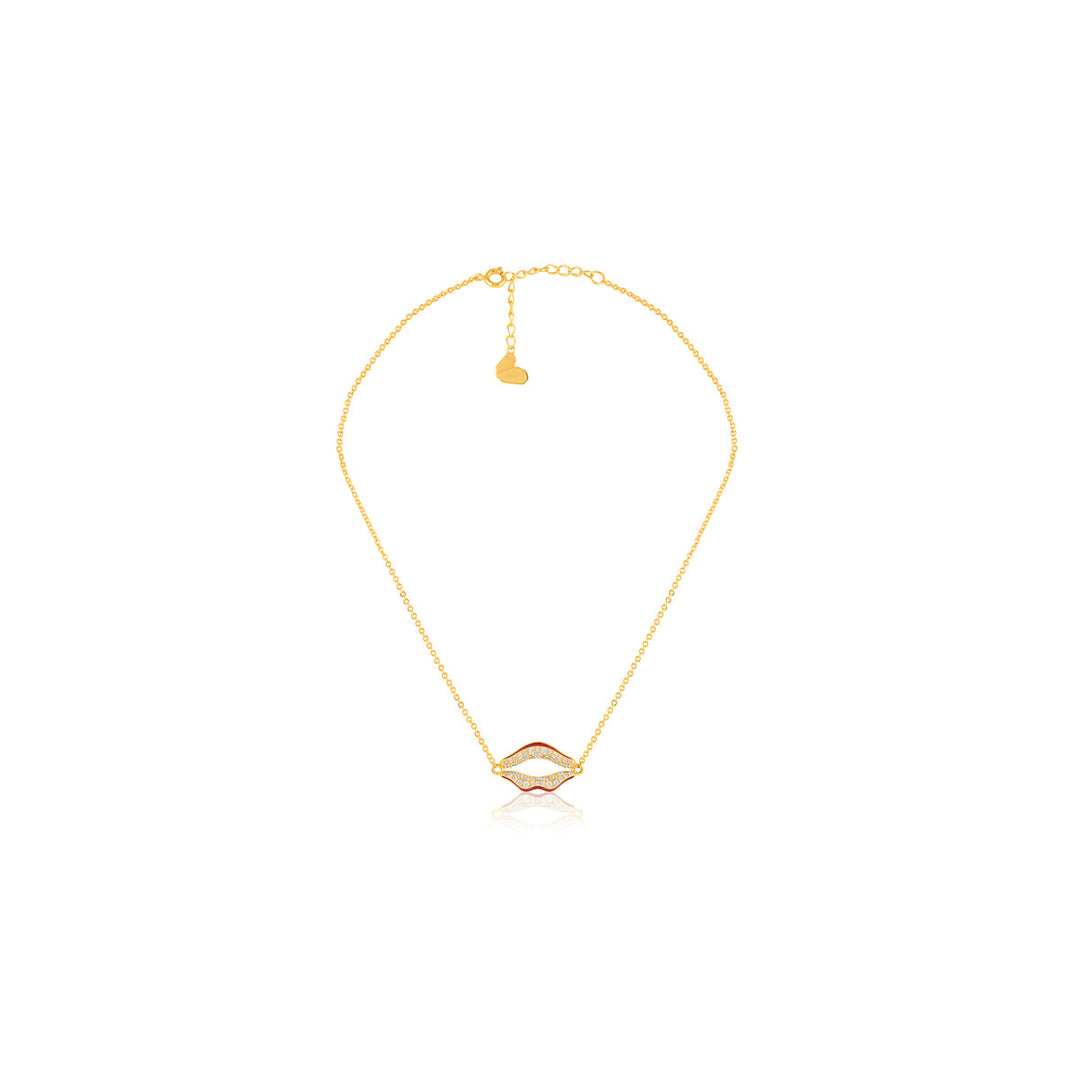 Skylaire Lip Pendant Necklace In 18Kt Gold Plated