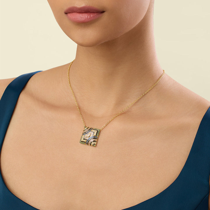 Vyntra Pendant Necklace In 18Kt Gold Plated