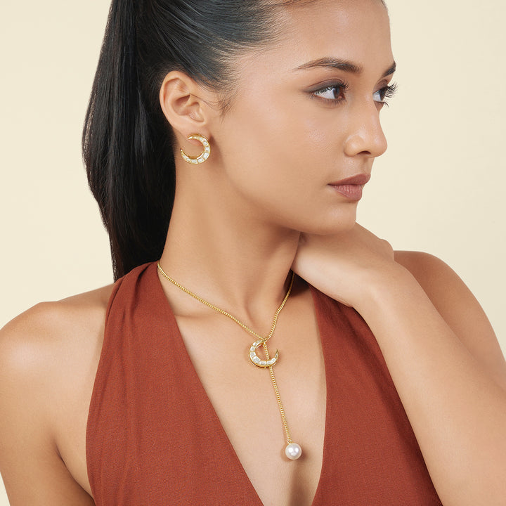 Crescent Radiance Earrings & Necklace Set