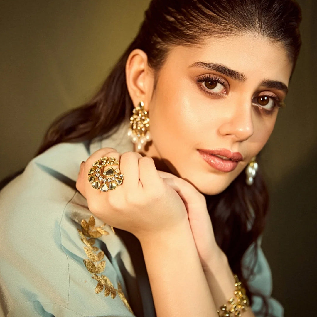 Sanjana Sanghi Jugni Mirror Statement Ring