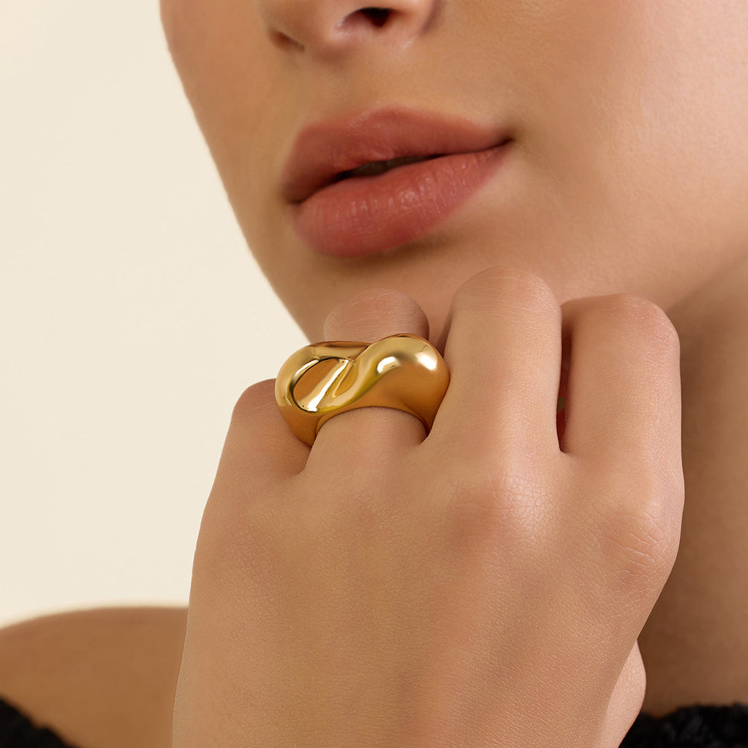 Gold Heart Ring 