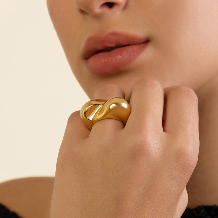 Gold Heart Ring 