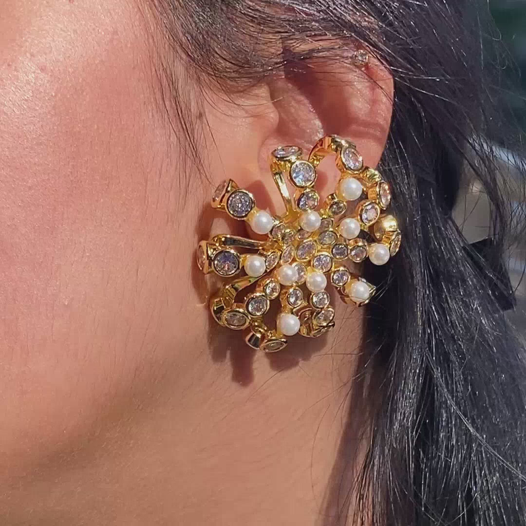 Amara Lattice Star Earrings