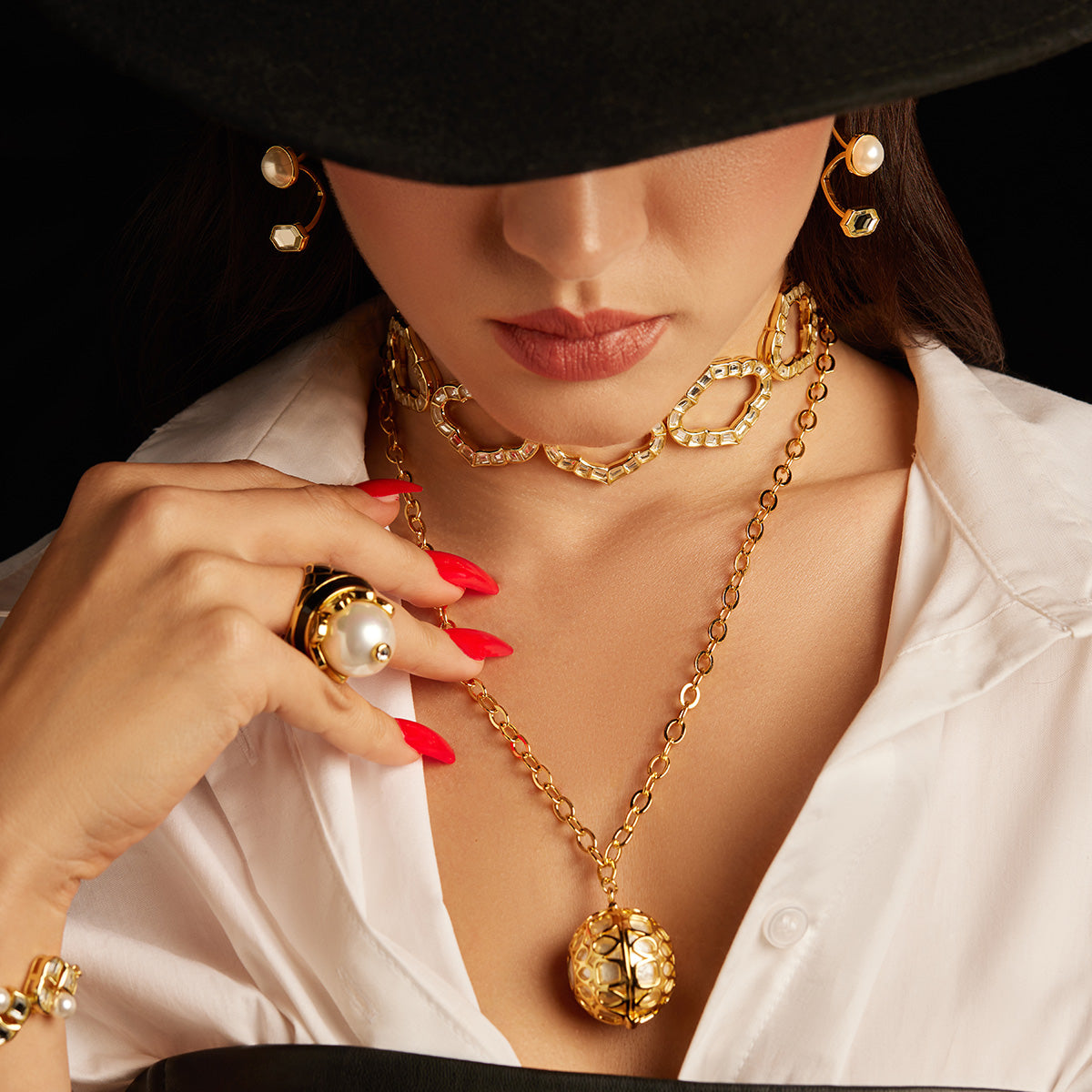 Amara Statement Pearl Necklace