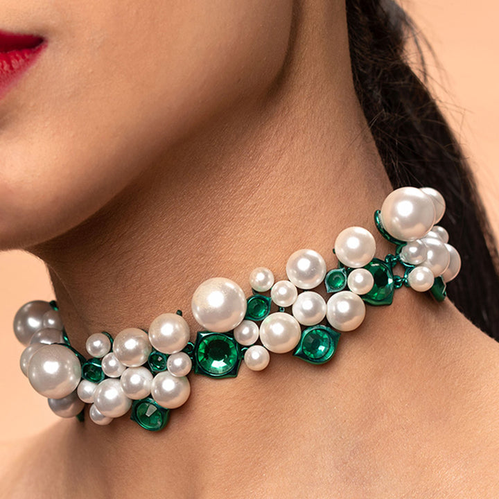 Zeenat Green Quartz Pearl Necklace